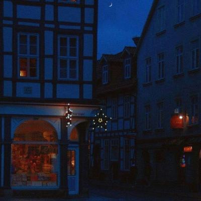 印度总理莫迪与特朗普讨论保持霍尔木兹海峡畅通的重要性